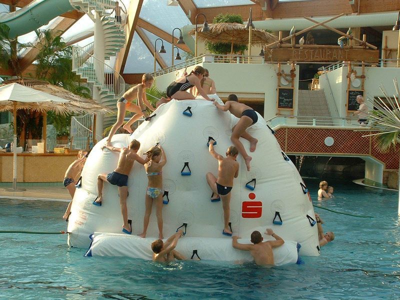 Pool Water Park-02